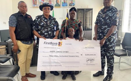 Abia State Government Presents N5 Million Compensation to Families of Late Police Officers Killed By Assailants
