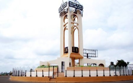 UCDA Demolishes Unauthorized Structures at Former Umuahia Market for Modern Transport Hub